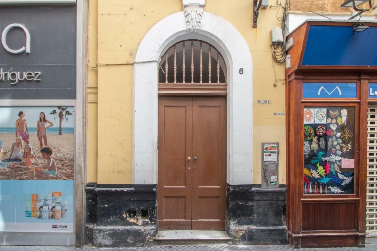 Apartamento Del Arqueologo De กาดิซ ภายนอก รูปภาพ