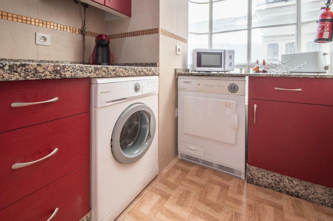 Apartamento Del Arqueologo De กาดิซ ภายนอก รูปภาพ